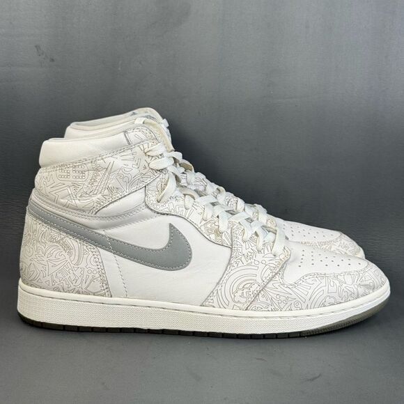Jordan 1 Retro 30th Anniversary Laser athletic sneaker shoes men\'s size 13 main image 6